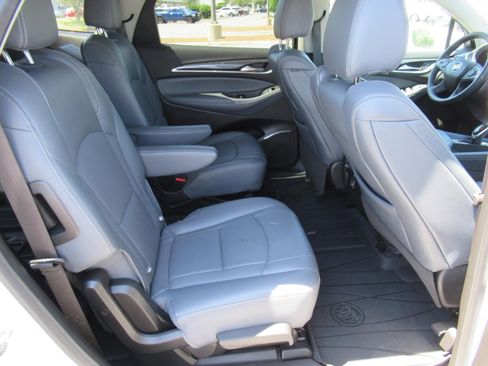 Used 2020 Buick Enclave Essence w/ Trailering Package, 5000 lbs. FWD image 27
