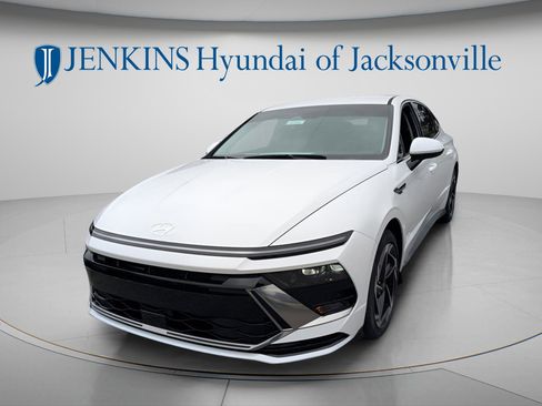 New 2026 Hyundai Sonata SEL FWD image 7