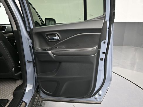 Used 2023 Honda Ridgeline RTL image 35