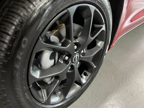 Used 2026 Chrysler Pacifica Limited w/ Uconnect Theater Family Group AWD/4WD image 10