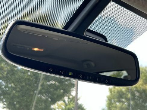 Used 2017 Nissan Titan Platinum Reserve RWD image 32