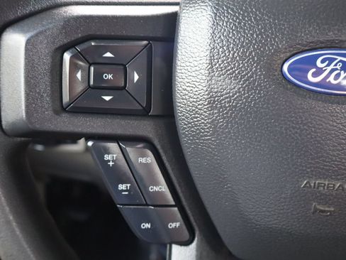 Used 2022 Ford F250 XL w/ STX Appearance Package AWD/4WD image 23
