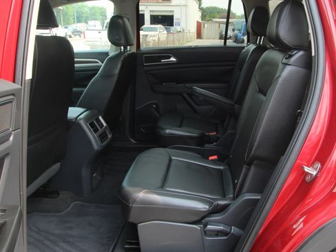 Used 2019 Volkswagen Atlas SEL R-Line FWD image 11
