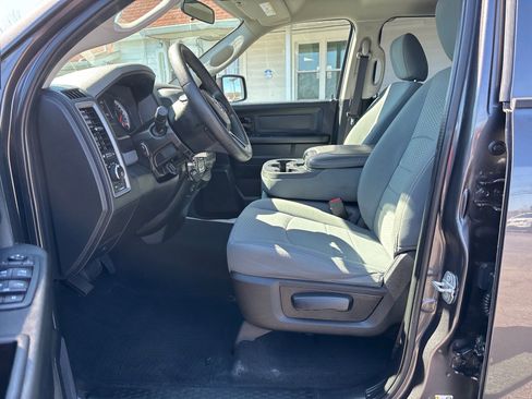 Used 2019 RAM 1500 Express w/ Express Value Package image 16