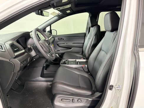 New 2026 Honda Odyssey Sport-L image 5