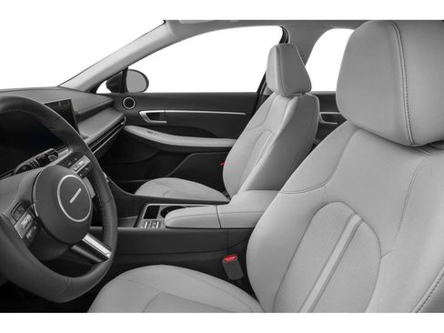 Used 2024 Hyundai Sonata SEL FWD image 12