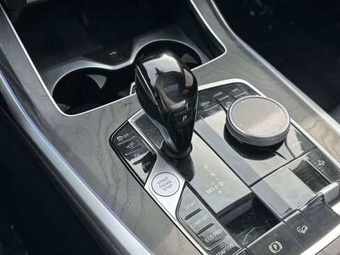 Used 2020 BMW X7 xDrive40i w/ Cold Weather Package image 32