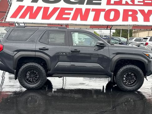 New 2026 Toyota 4Runner TRD Off-Road AWD/4WD image 8