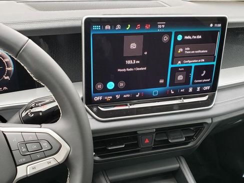 New 2026 Volkswagen Tiguan SE AWD/4WD image 11