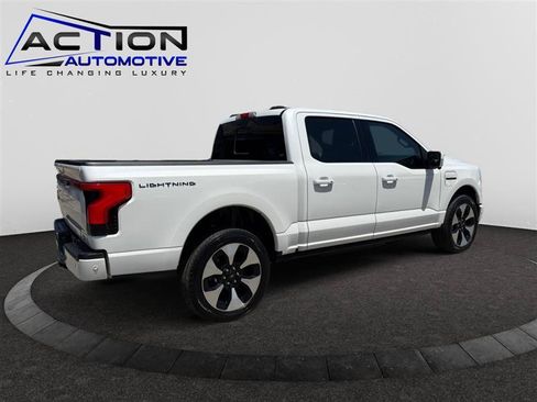 Used 2023 Ford F150 Lightning Platinum AWD/4WD image 8
