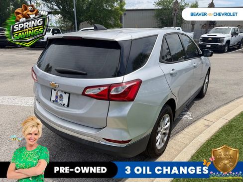 Used 2018 Chevrolet Equinox LS FWD image 4
