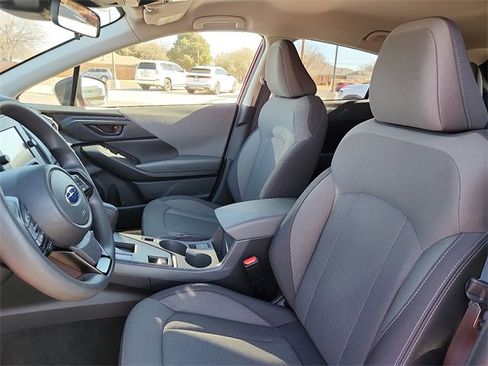 Used 2025 Subaru Crosstrek 2.0i image 13