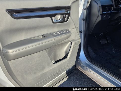 Used 2025 Honda CR-V EX-L image 11