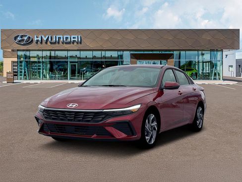New 2026 Hyundai Elantra Limited image 1