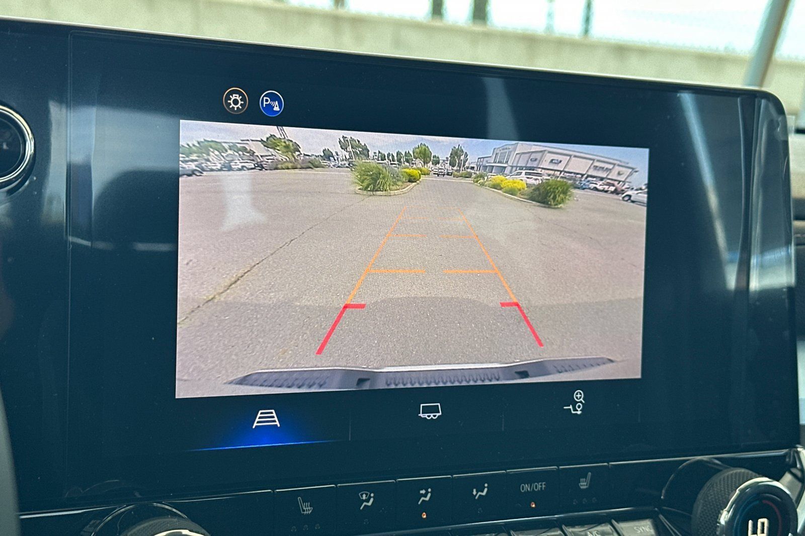 Used 2026 Chevrolet Colorado LT w/ LPO, Pro Essentials Package RWD image 21