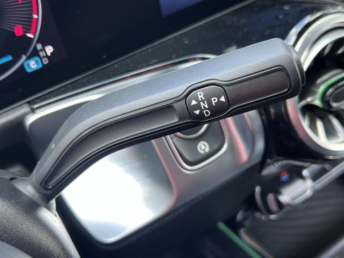 New 2026 Mercedes-Benz GLB 250 4MATIC image 27