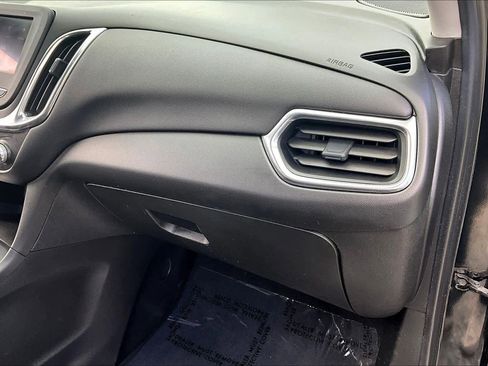 Used 2020 Chevrolet Equinox LT FWD image 19