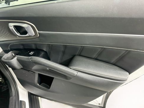 Used 2021 Kia Sorento SX FWD image 32