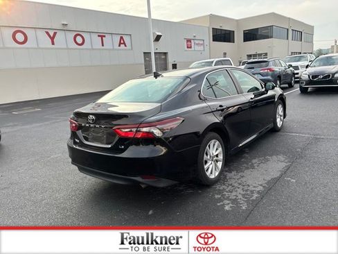 Used 2023 Toyota Camry LE FWD image 10