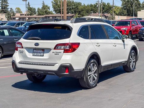 Used 2019 Subaru Outback 3.6R Limited w/ Popular Package #2 AWD/4WD image 4