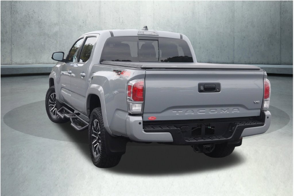 Used 2021 Toyota Tacoma TRD Sport w/ Technology Package AWD/4WD image 16