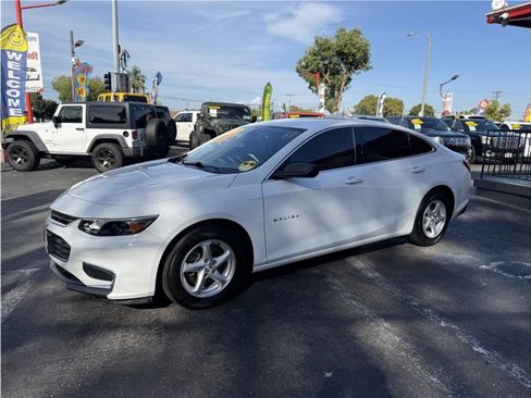 Used 2018 Chevrolet Malibu LS image 50
