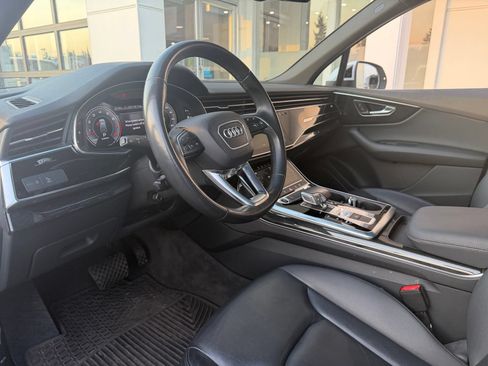 Used 2021 Audi Q7 3.0T Premium AWD/4WD image 13
