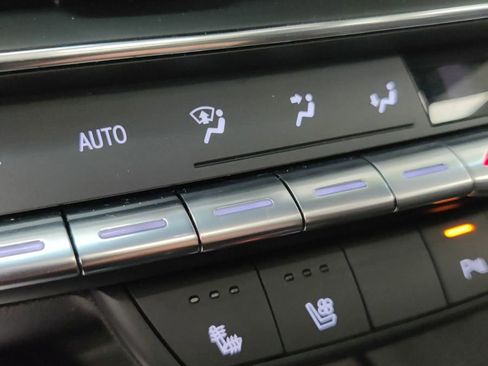 Used 2020 Cadillac CT5 Sport RWD image 29
