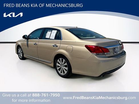 Used 2011 Toyota Avalon Limited FWD image 5