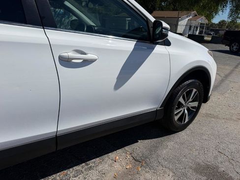 Used 2018 Toyota RAV4 XLE w/ Plus Extra Value Package FWD image 4