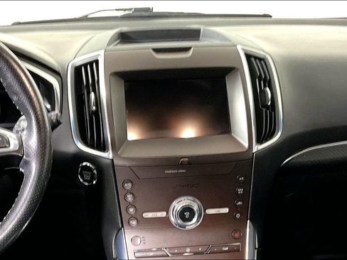 Used 2020 Ford Edge ST image 6