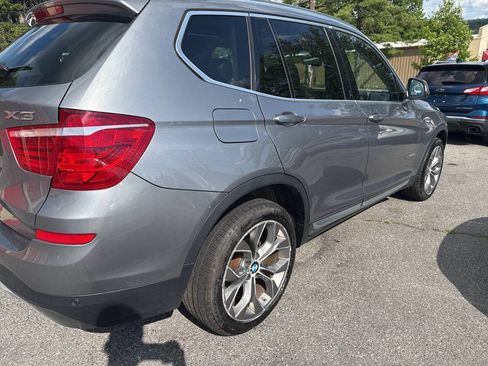Used 2015 BMW X3 xDrive28i AWD/4WD image 6