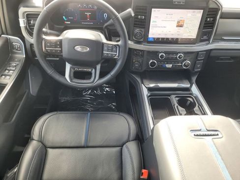 New 2025 Ford F250 Platinum AWD/4WD image 19