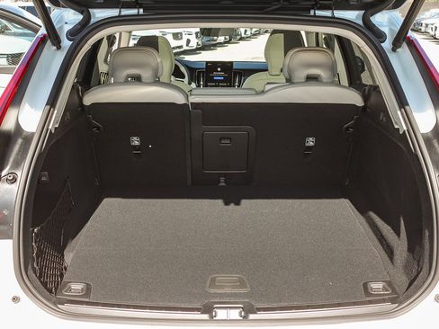 New 2026 Volvo XC60 T8 Ultra w/ Protection Package Premier AWD/4WD image 12