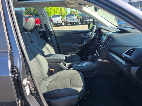 Used 2019 Subaru Forester Premium AWD/4WD image 48