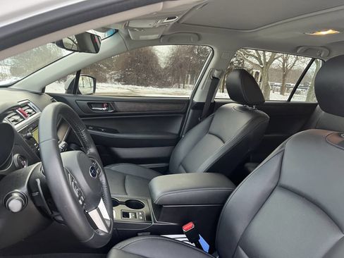 Used 2017 Subaru Outback 2.5i Limited image 13