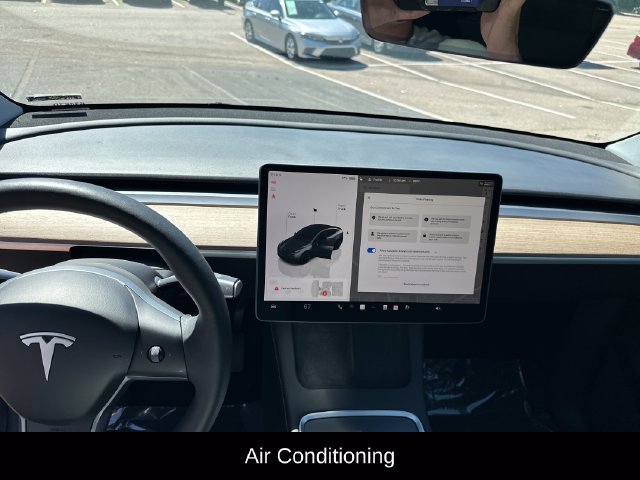 Used 2022 Tesla Model Y Long Range AWD/4WD image 7