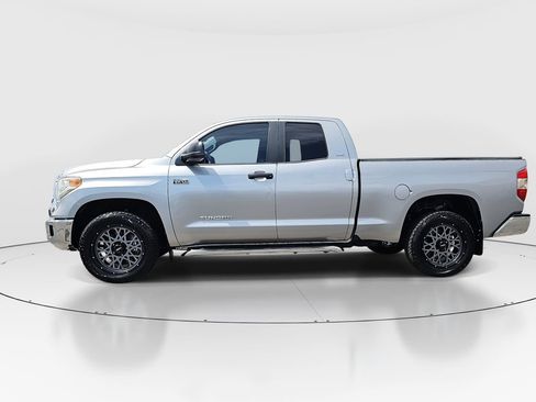 Used 2014 Toyota Tundra SR5 image 8