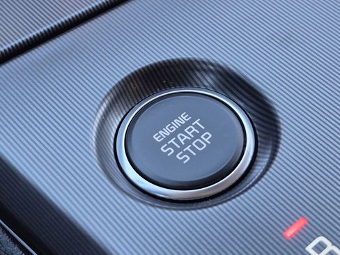 New 2026 Kia Sportage EX image 26