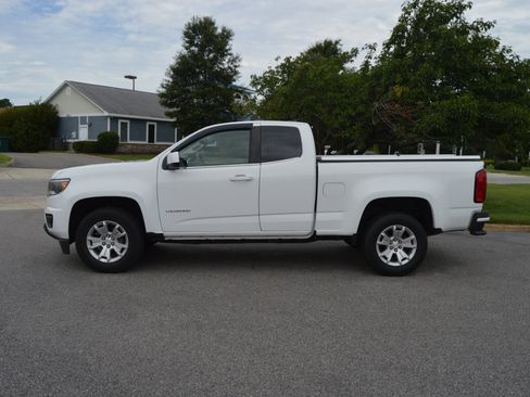 Used 2021 Chevrolet Colorado LT w/ Fleet Safety Package image 7