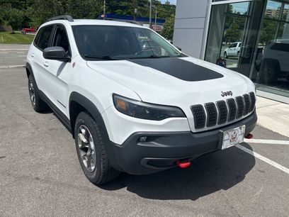 Used 2019 Jeep Cherokee Trailhawk w/ Cold Weather Group