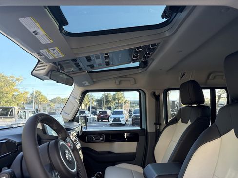 New 2025 INEOS Grenadier Fieldmaster Edition image 14