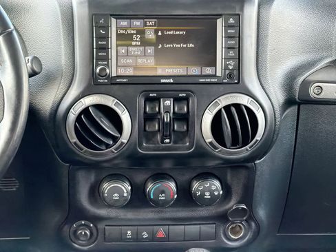 Used 2016 Jeep Wrangler Unlimited Sport w/ Quick Order Package 24S image 29