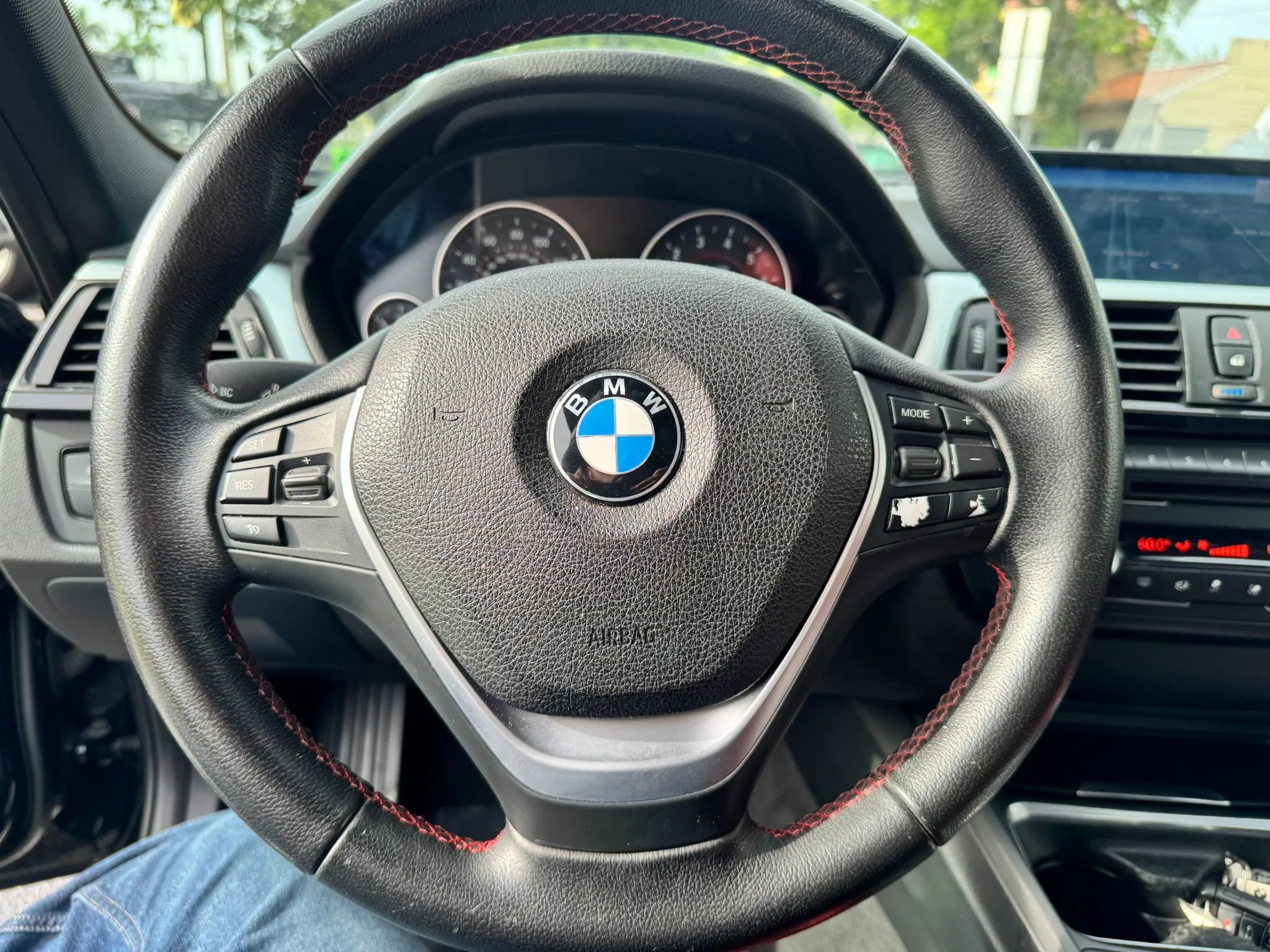 Used 2015 BMW 328i Sedan RWD image 35