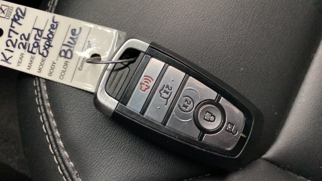 Used 2022 Ford Explorer XLT w/ Equipment Group 202A AWD/4WD image 20