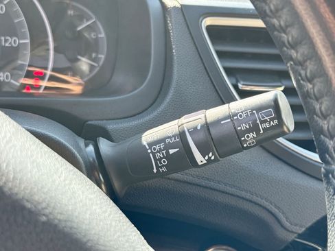 Used 2016 Honda CR-V EX-L image 32