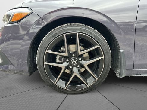 Certified 2024 Honda Civic Sport Touring image 9