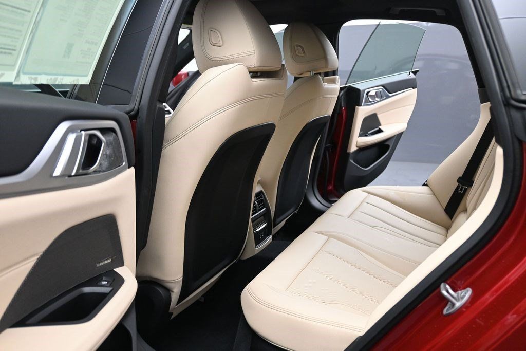 Used 2025 BMW 430i RWD image 16