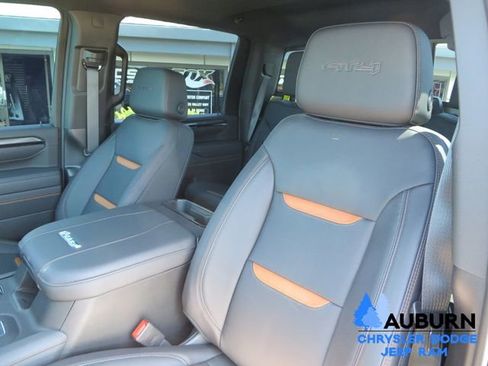 Used 2026 GMC Sierra 3500 AT4 w/ AT4 Premium Plus Package AWD/4WD image 25