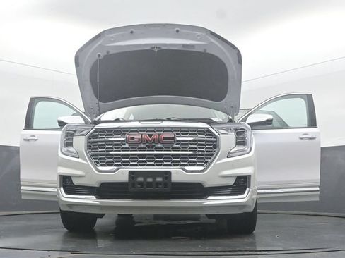 Used 2023 GMC Terrain Denali w/ Denali Premium Package AWD/4WD image 59